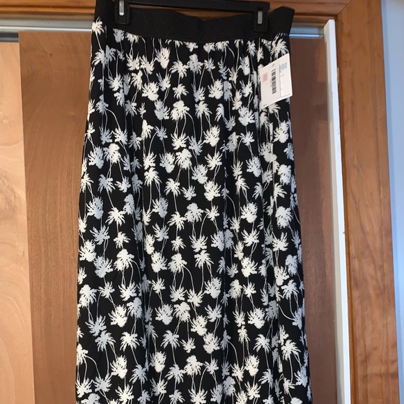 LuLaRoe Dresses & Skirts - Lularoe Lucy